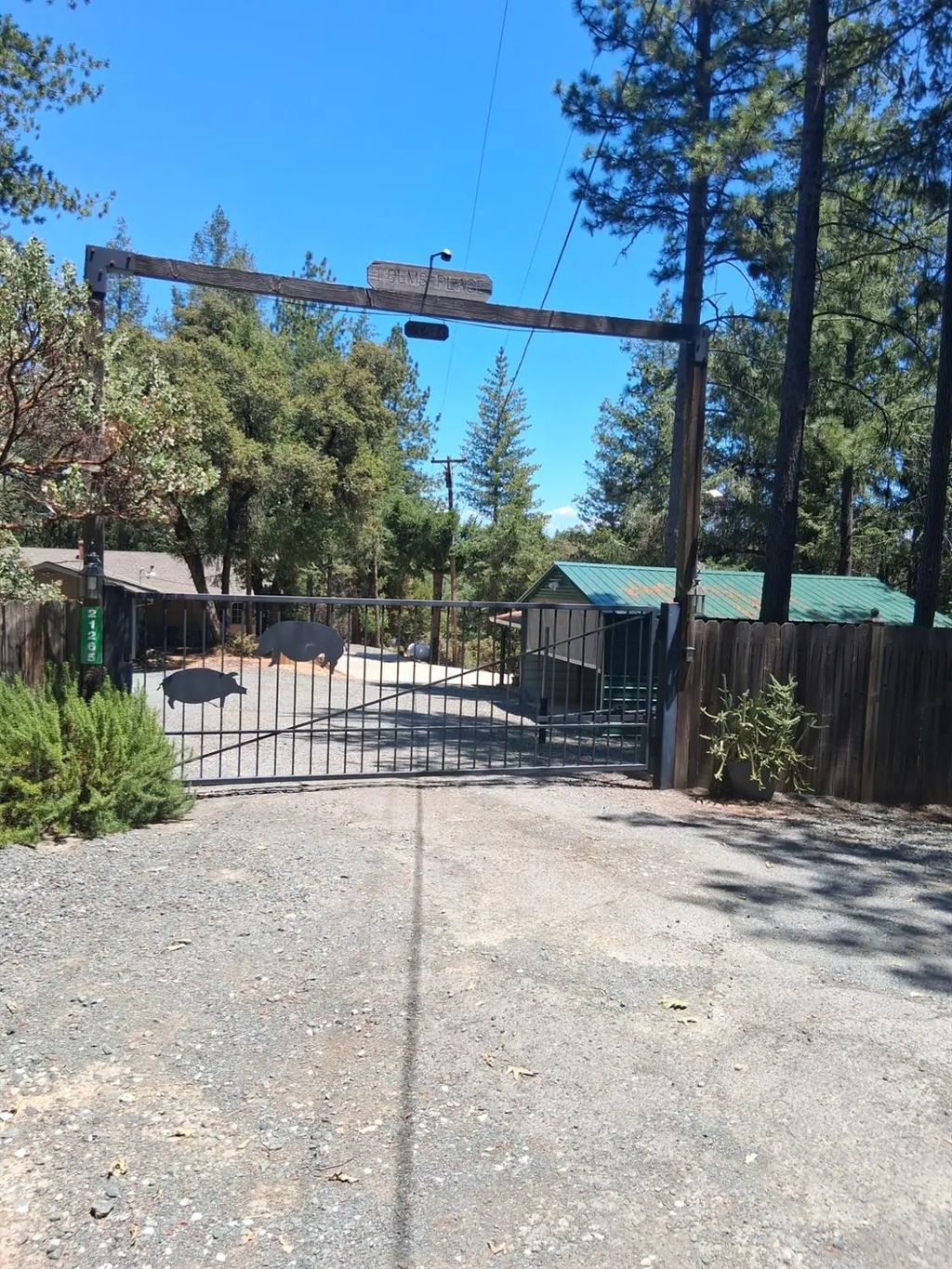 21265 N Manzanita, Colfax