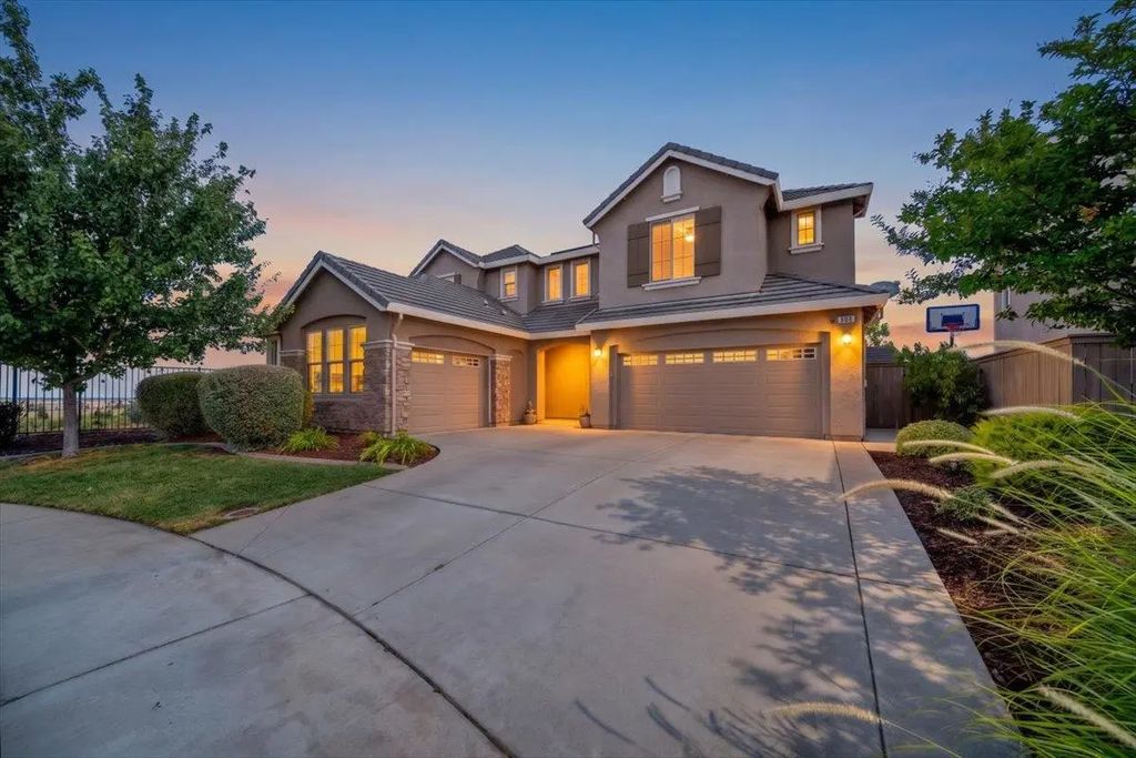 956 Old Ranch House Court, Rocklin