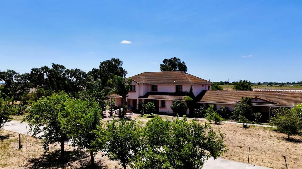 8088 Kammerer Road, Elk Grove