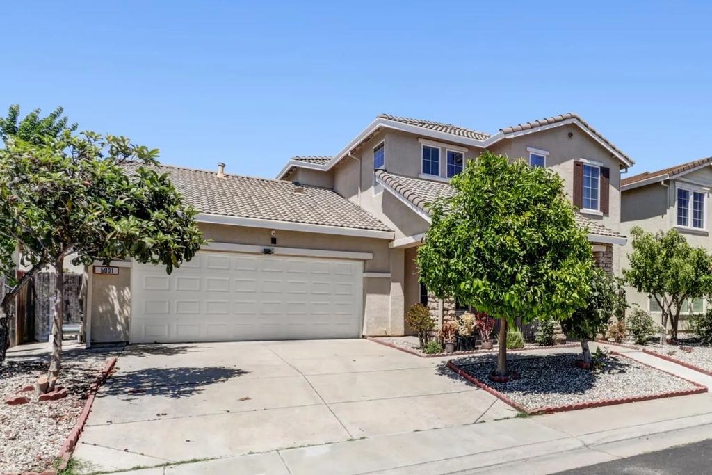 5001 Millner Way, Elk Grove