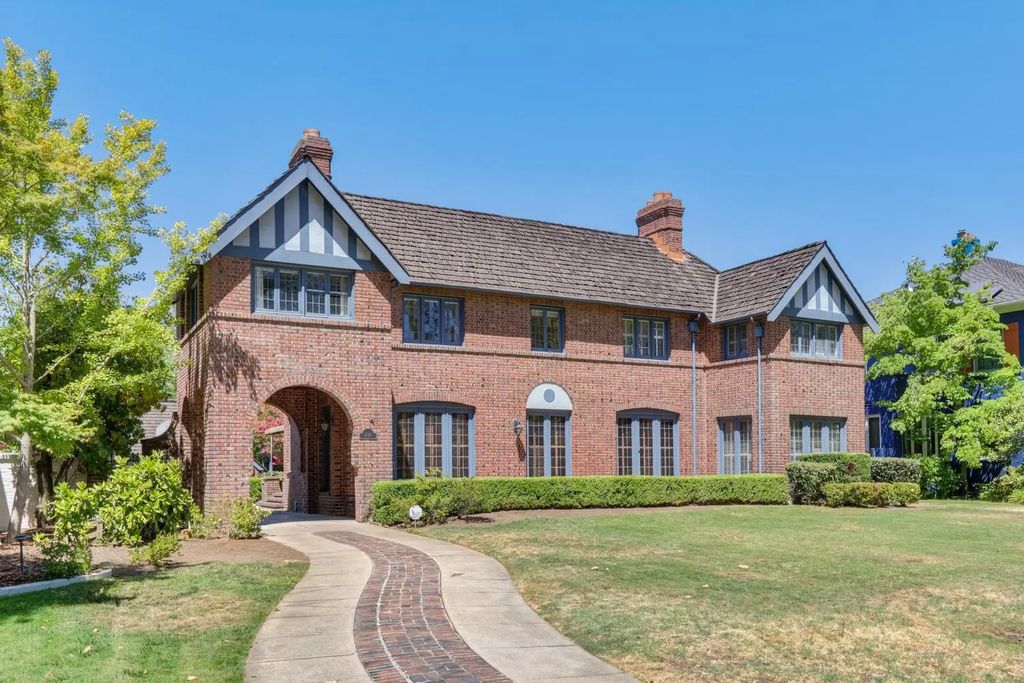 1128 45th Street, Sacramento