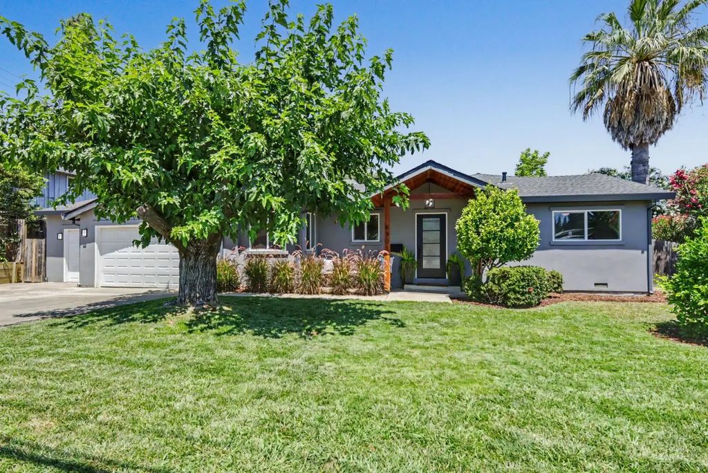 6301 Grant Avenue, Carmichael