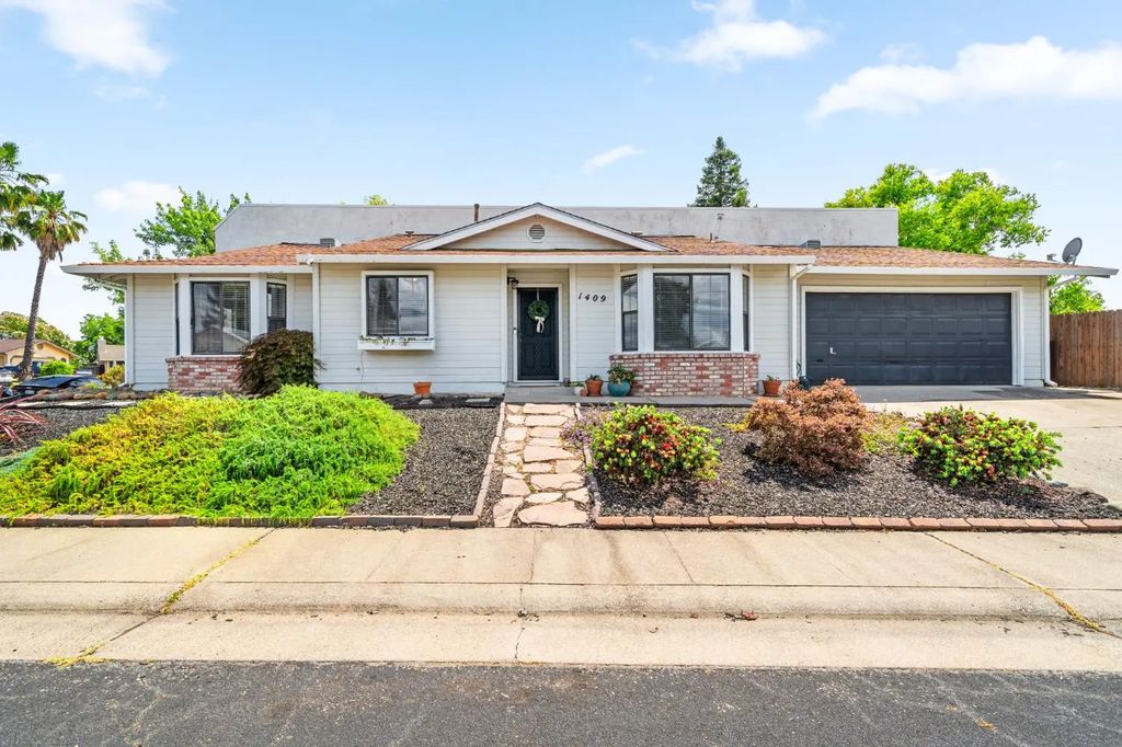1409 Wabash Way, Roseville