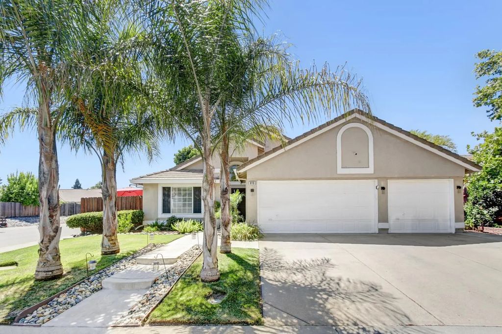 8119 Greenock Way, Antelope