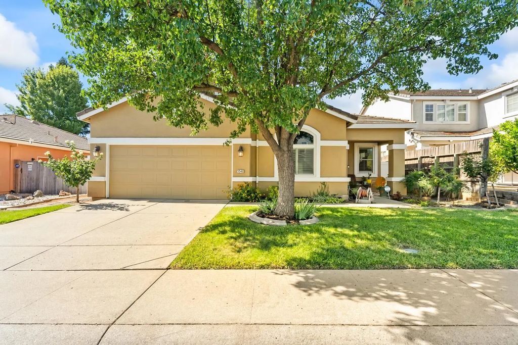 5548 Red Jasper Way, Antelope