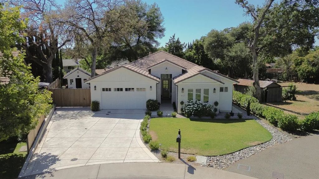 4717 Dewey Orchard Court, Fair Oaks