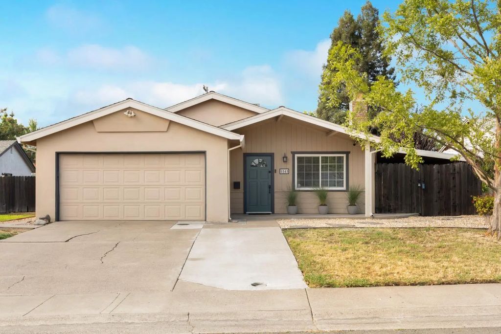 5545 Sapunor Way, Carmichael