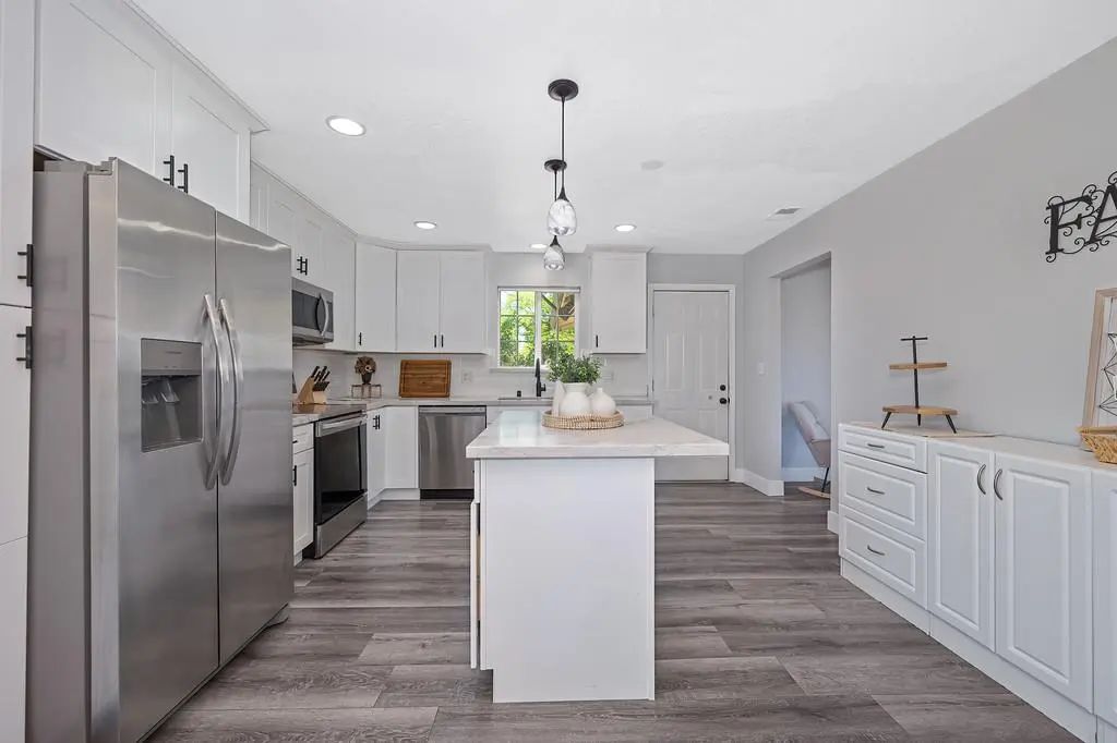 3940 Los Santos Drive, Cameron Park