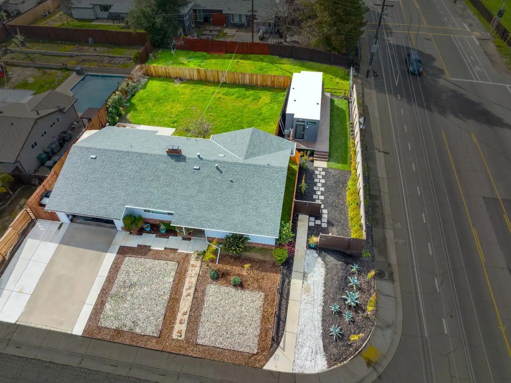 4339 Stencar Drive, Fair Oaks