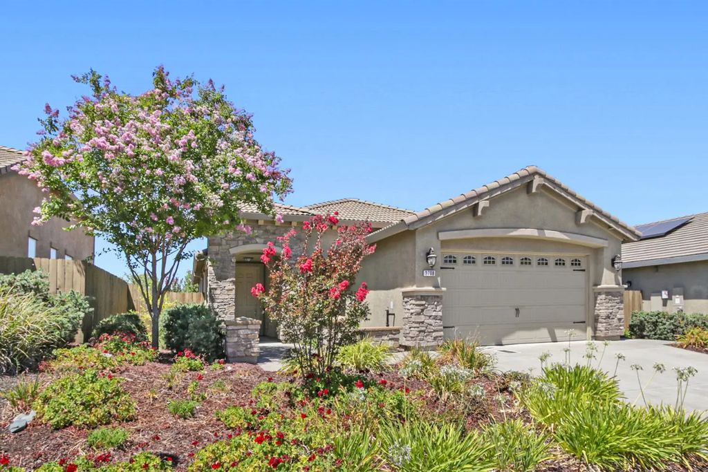 3708 Giggs Way, Roseville