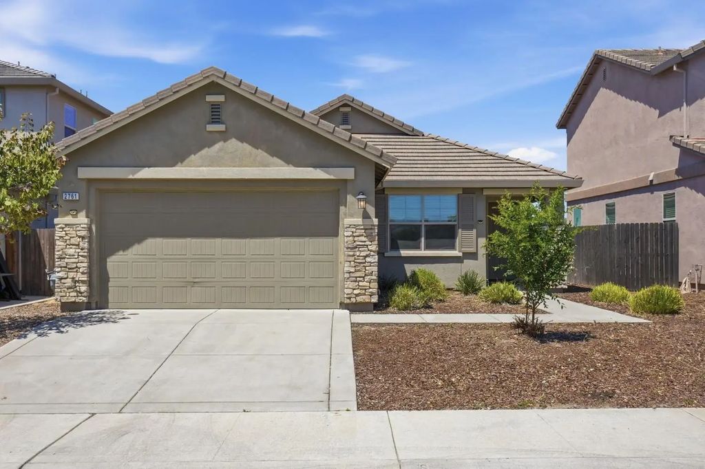 2761 Maraschino Way, Antelope