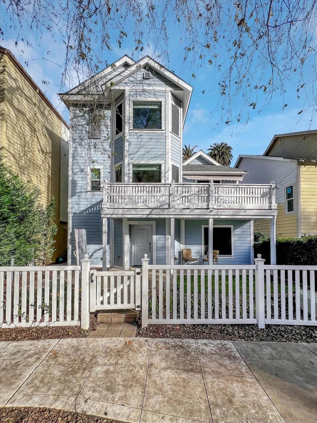 303 W Street, Sacramento
