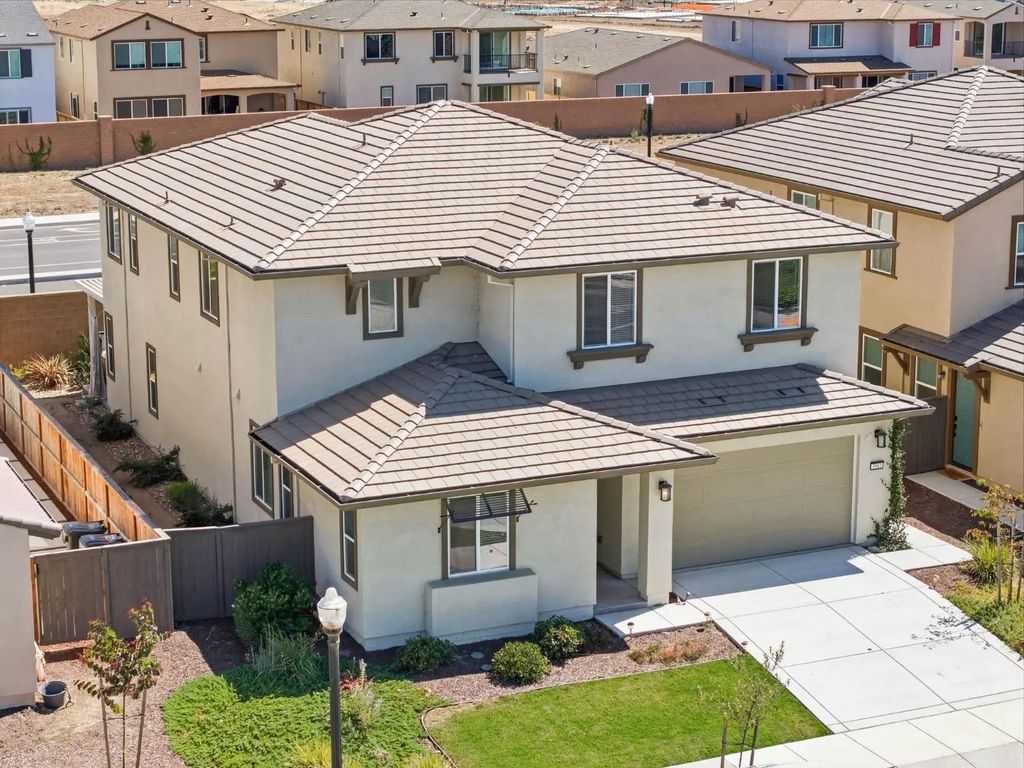 3912 Azul Way, Sacramento
