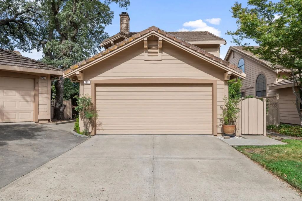7431 Black Tree Ln, Citrus Heights