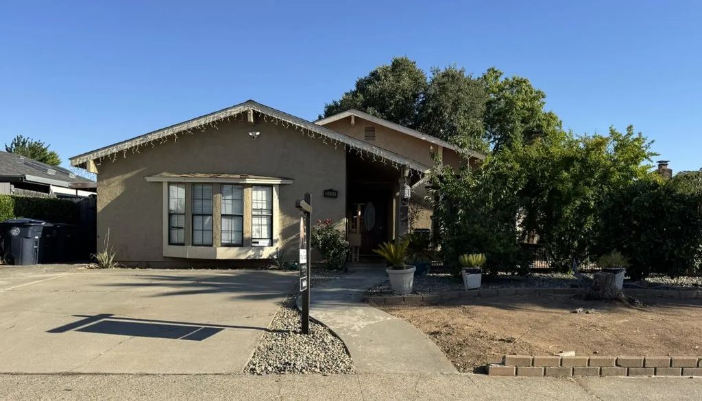 6904 Winlock Avenue, Citrus Heights