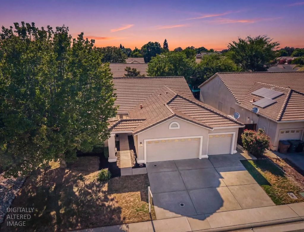 208 Wyatt Court, Lincoln