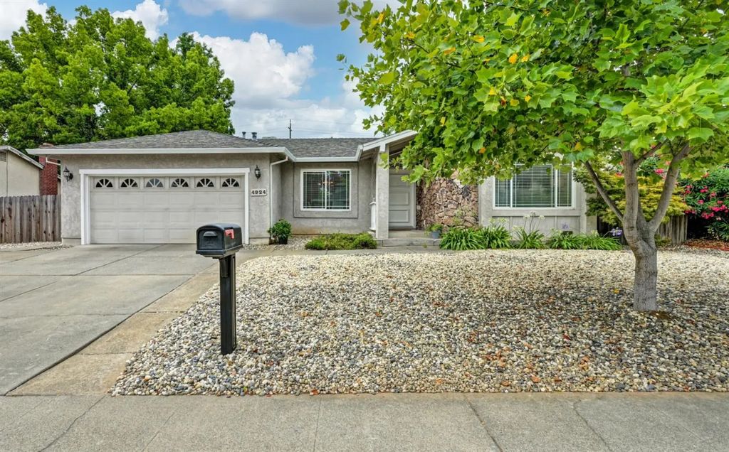 4924 Olive Oak Way, Carmichael