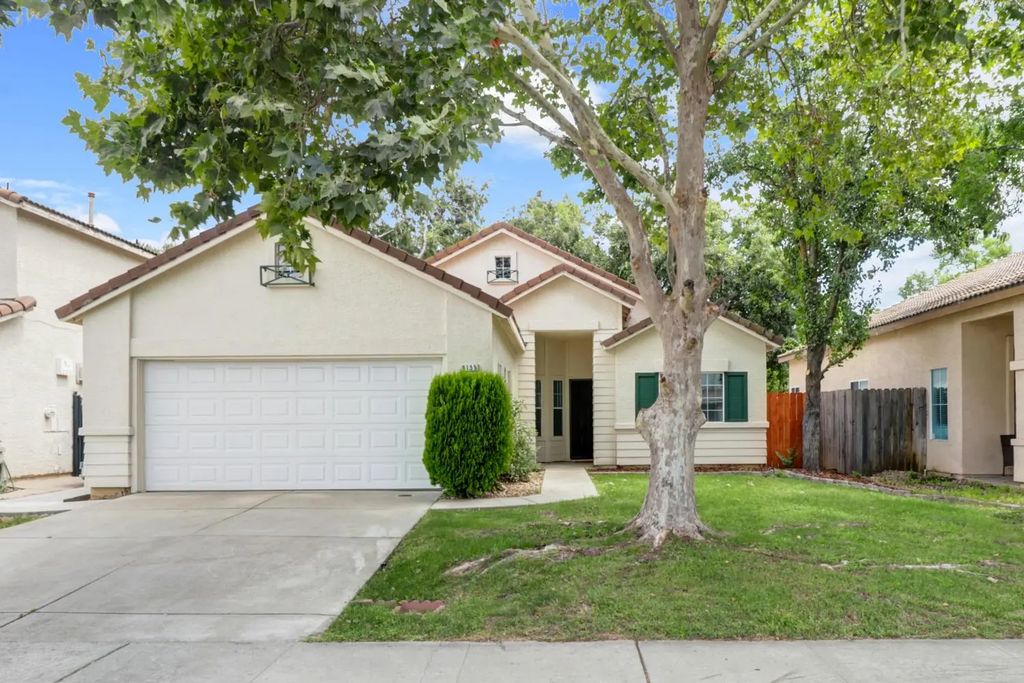 9155 Bungalow Way, Elk Grove