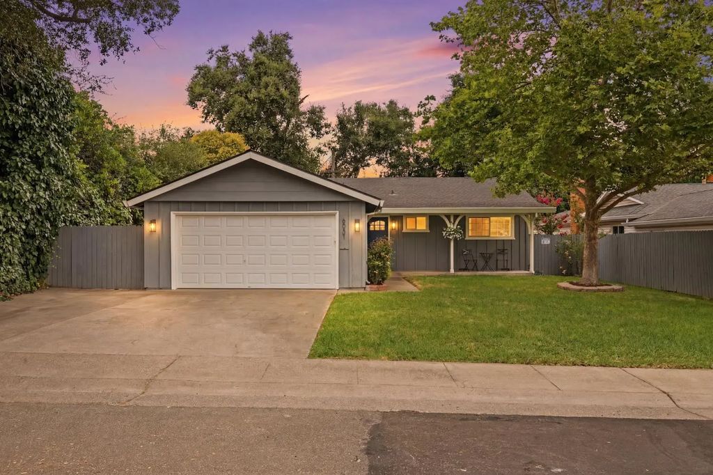 6031 Remington Avenue, Carmichael