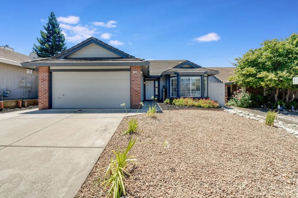 5008 Burnbrae Place, Antelope