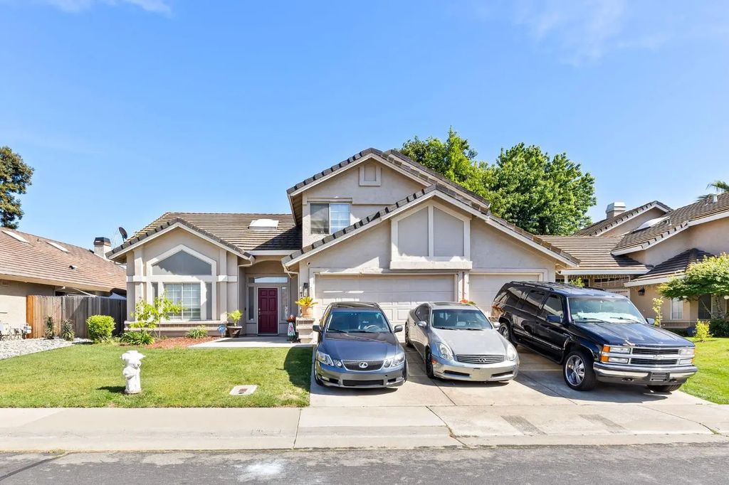 7200 Beaver Falls Way, Elk Grove