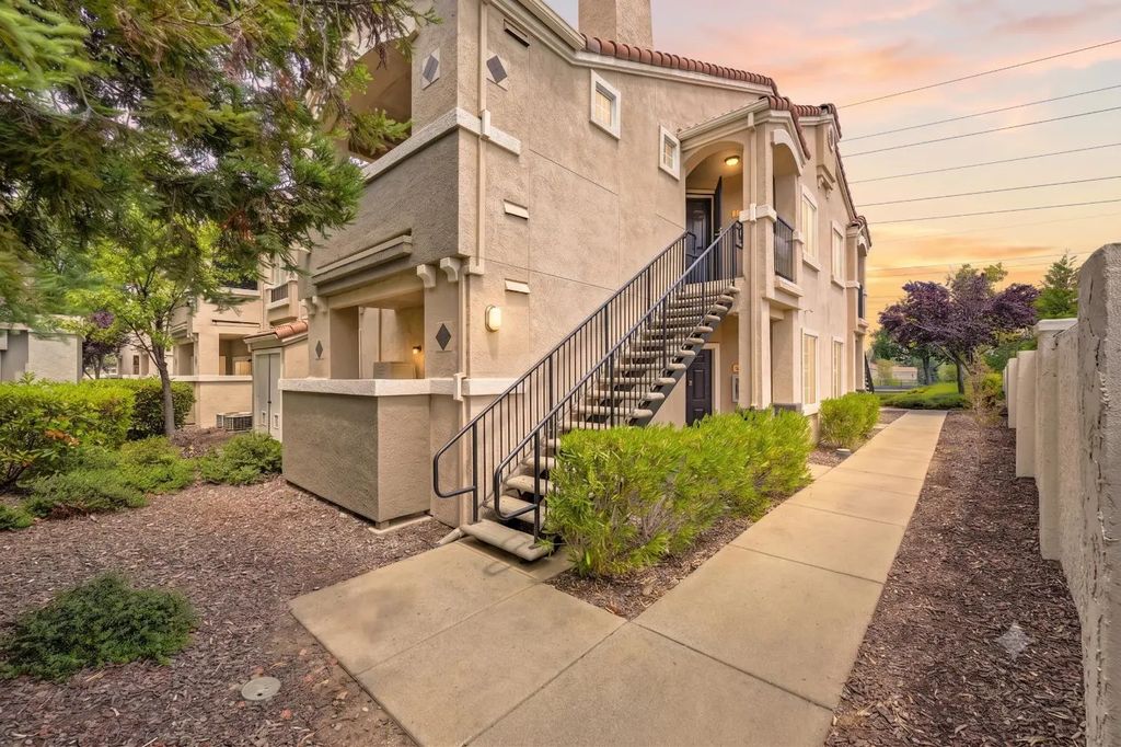 885 Halidon Way 1428, Folsom