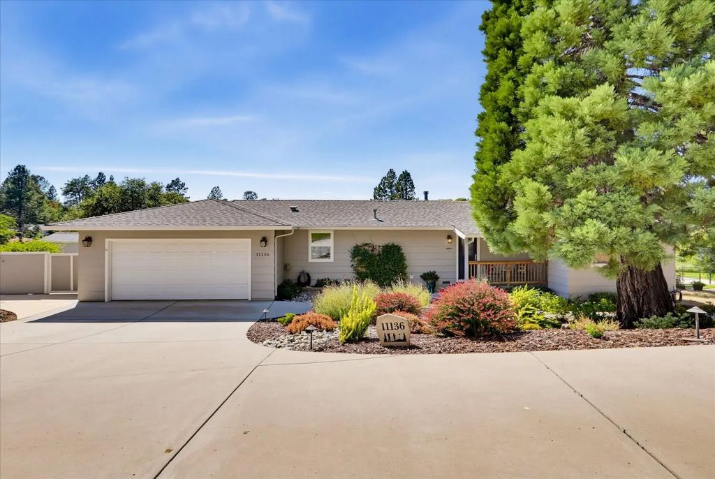 11136 Torrey Pines Drive, Auburn