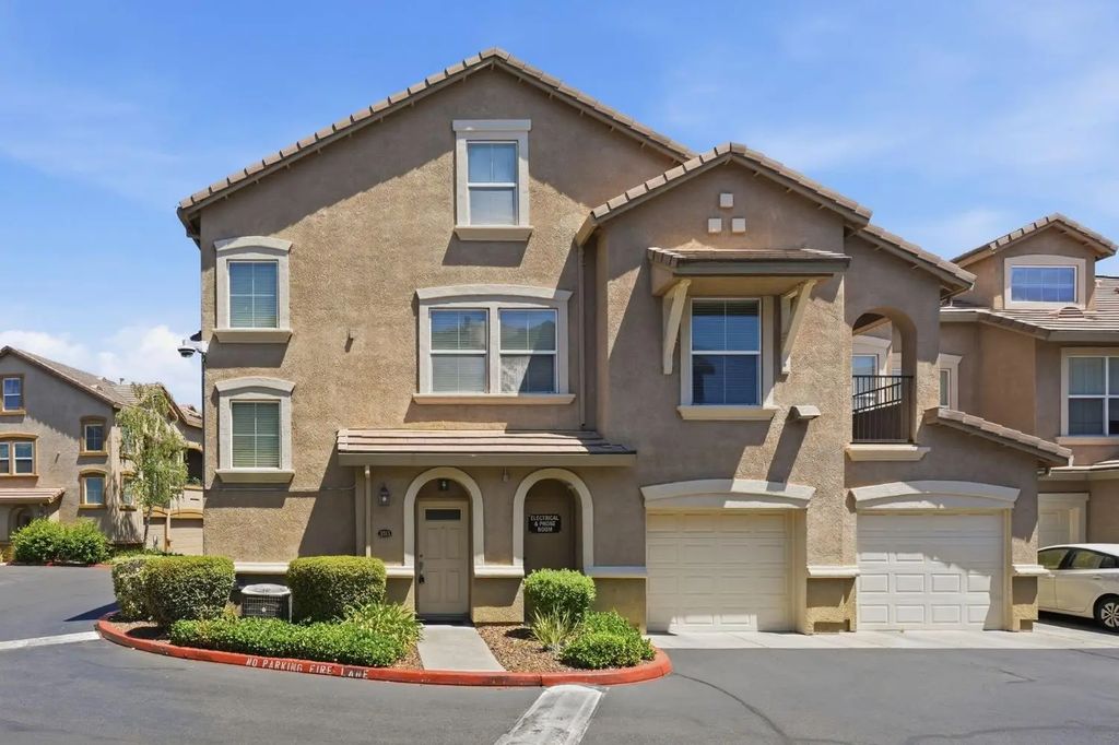 5350 Dunlay Drive 3513, Sacramento
