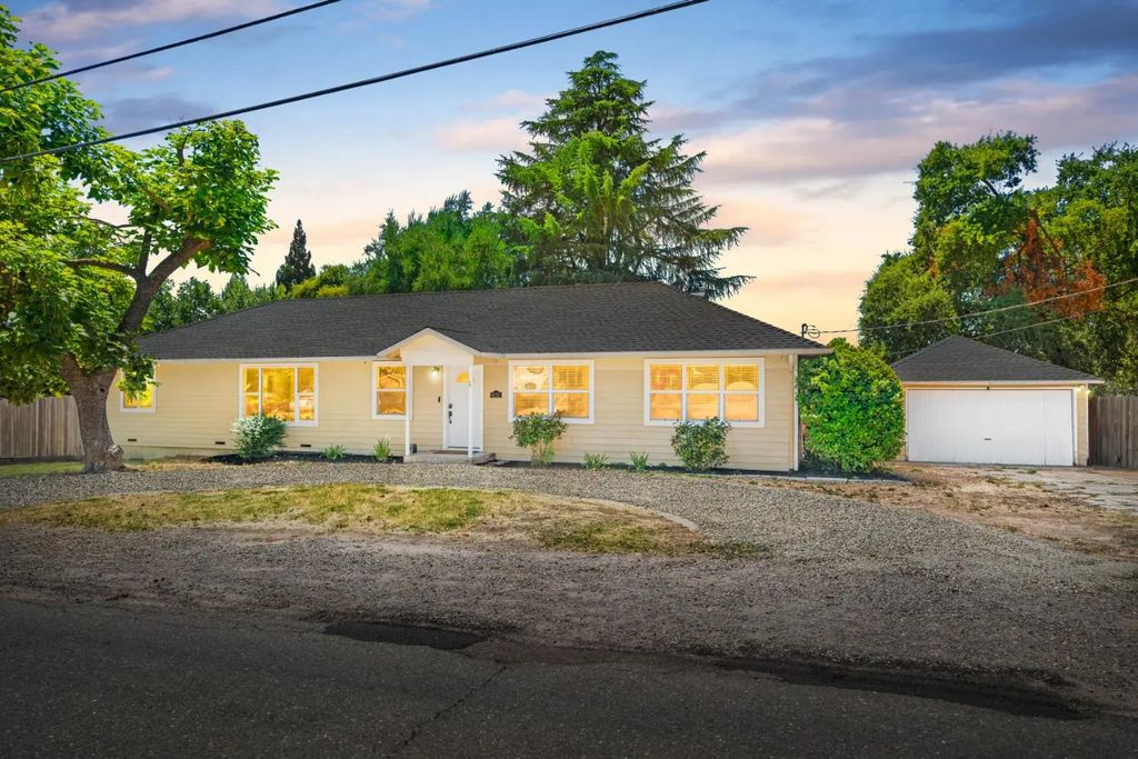 6131 Filbert Avenue, Orangevale