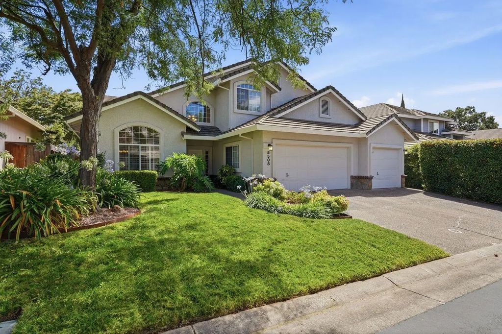 5508 Coronawood Lane, Carmichael