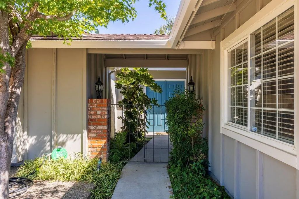 6751 Will Rogers Drive, Fair Oaks