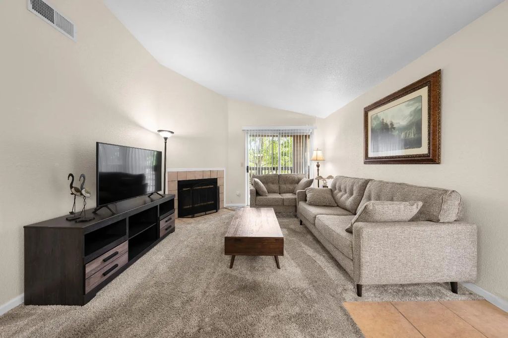 11150 Trinity River Drive 42, Rancho Cordova