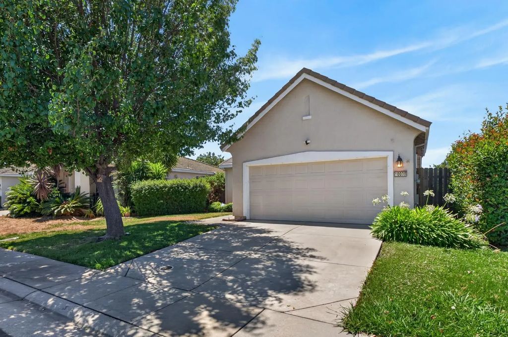 10038 Waterfield Drive, Elk Grove