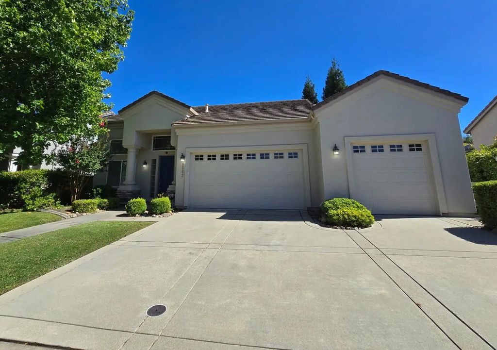 8562 Staffordshire Court, Elk Grove