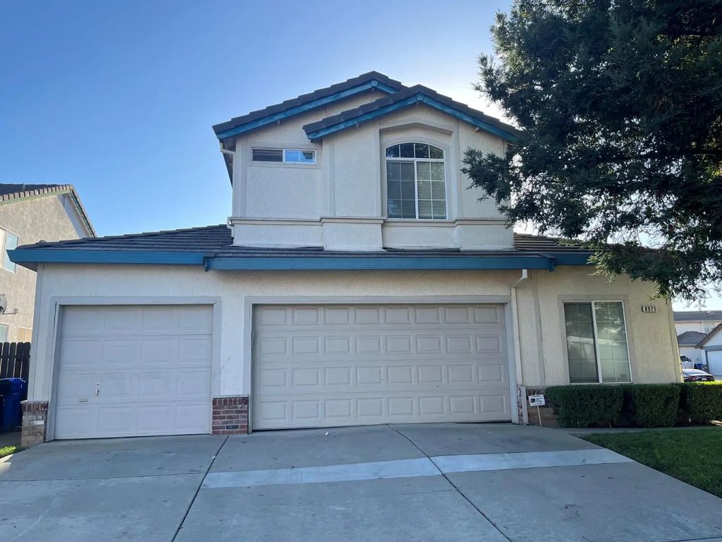8975 Springhurst Drive, Elk Grove