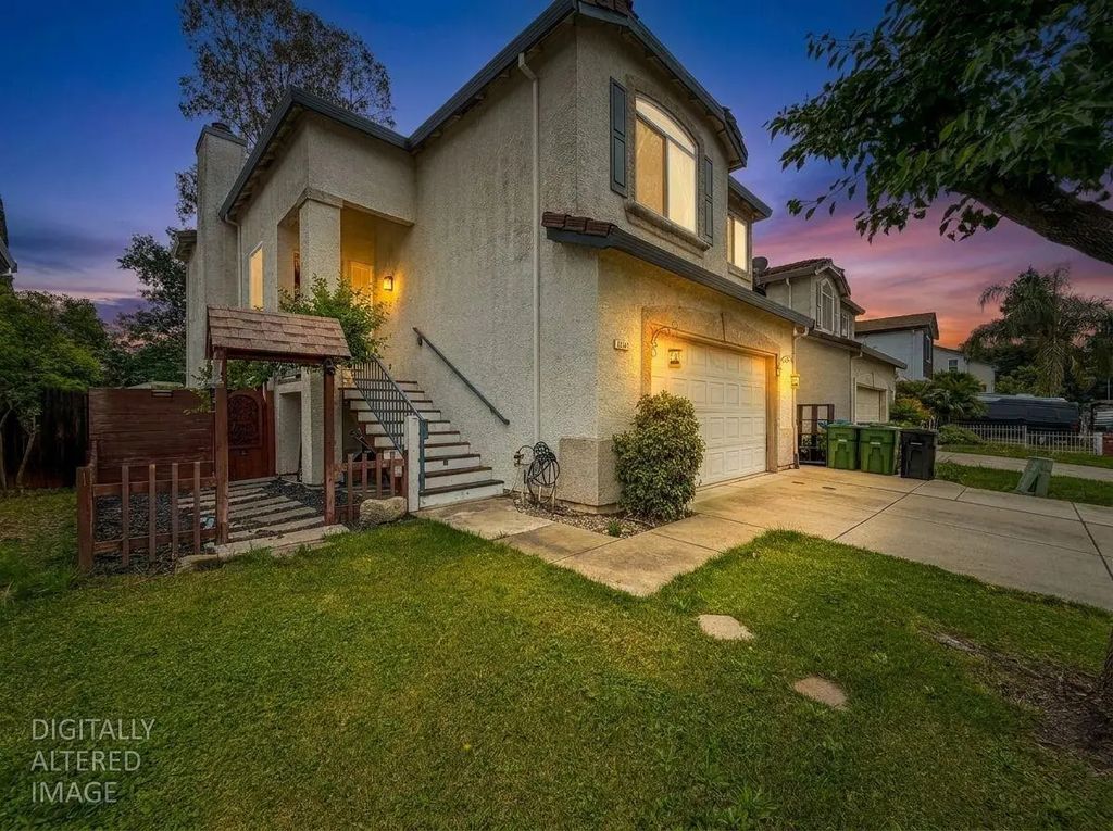 8953 Forked Creek Way, Elk Grove