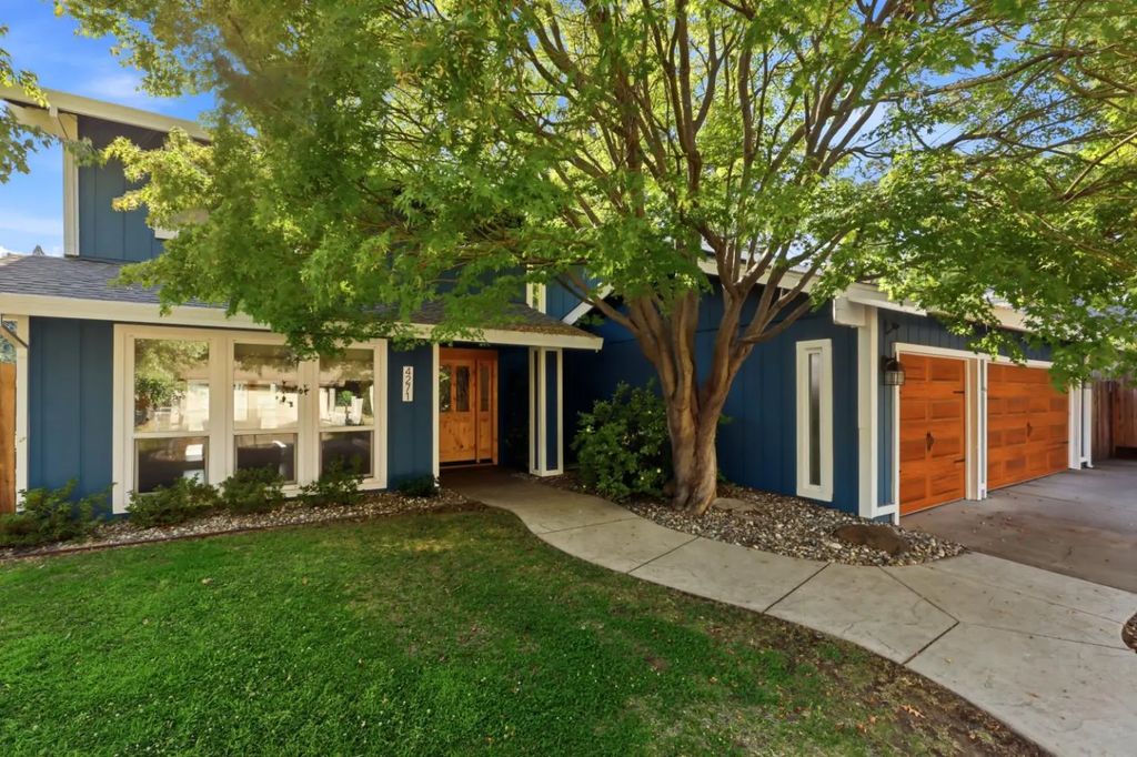 4271 Niblick Way, Fair Oaks