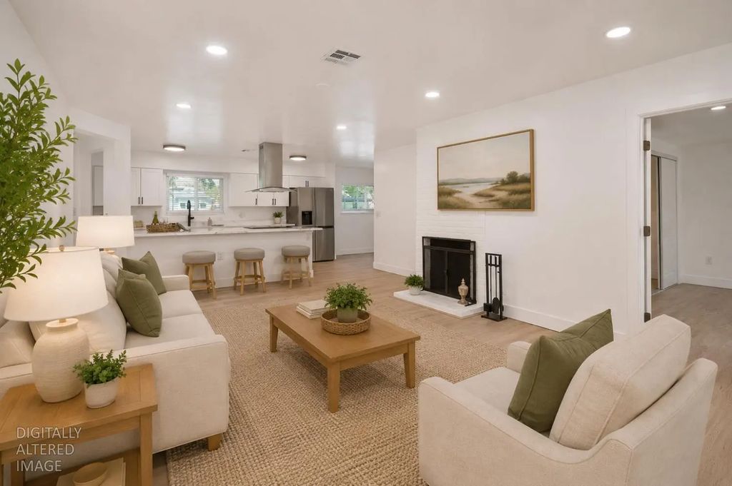 1117 Singingwood Road, Sacramento