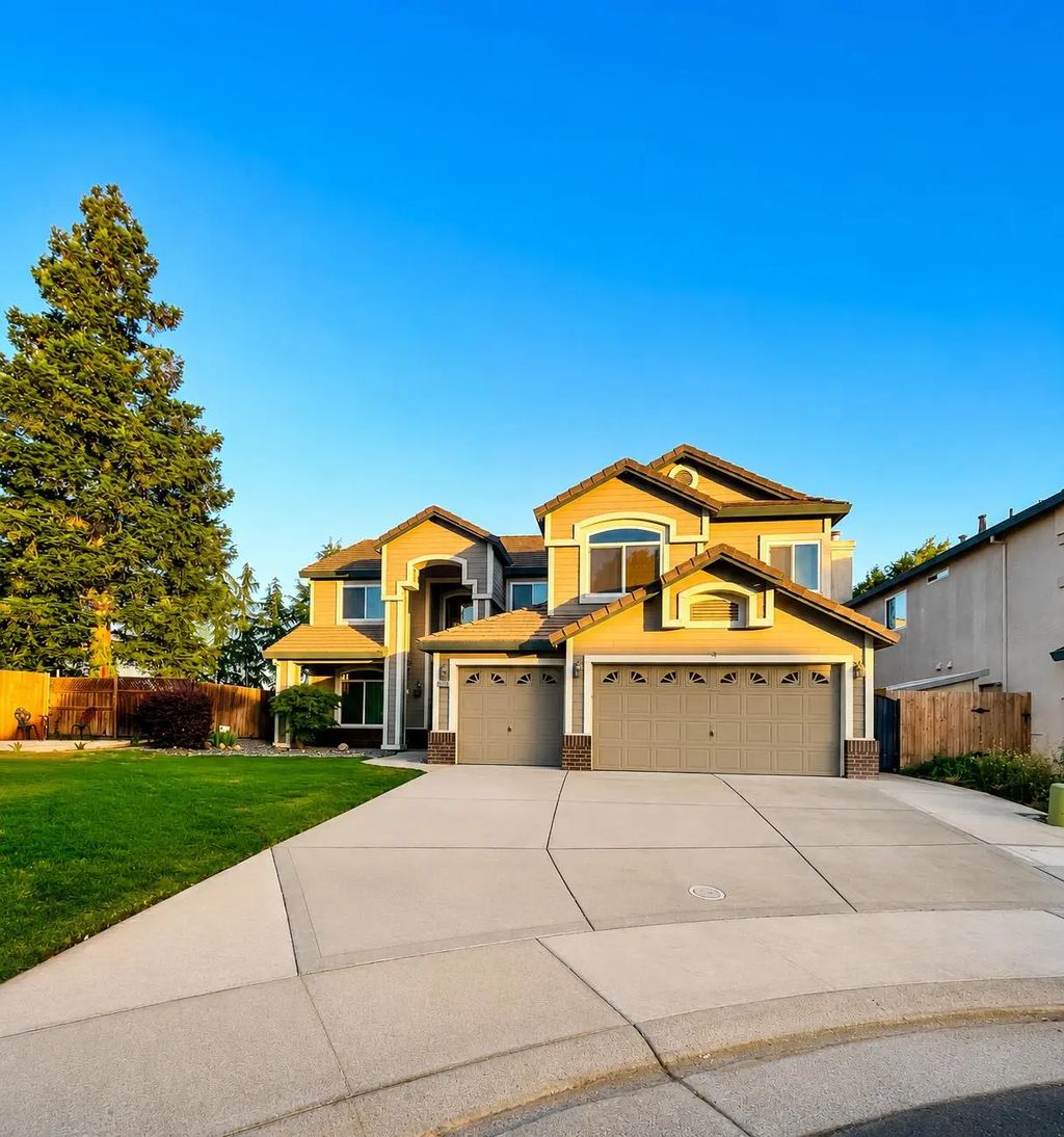 8770 Bottlebrush Court, Elk Grove