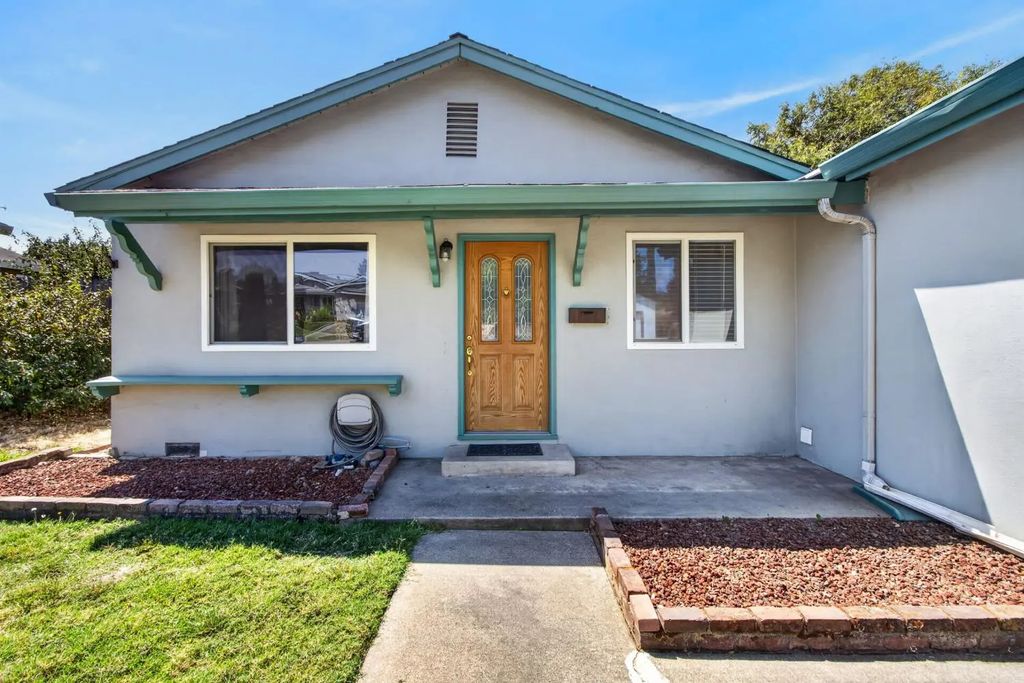 7620 Eastgate Avenue, Citrus Heights