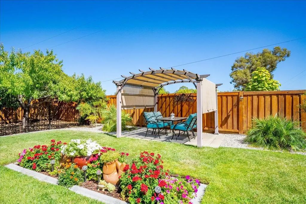 420 Palo Verde Way, Lincoln