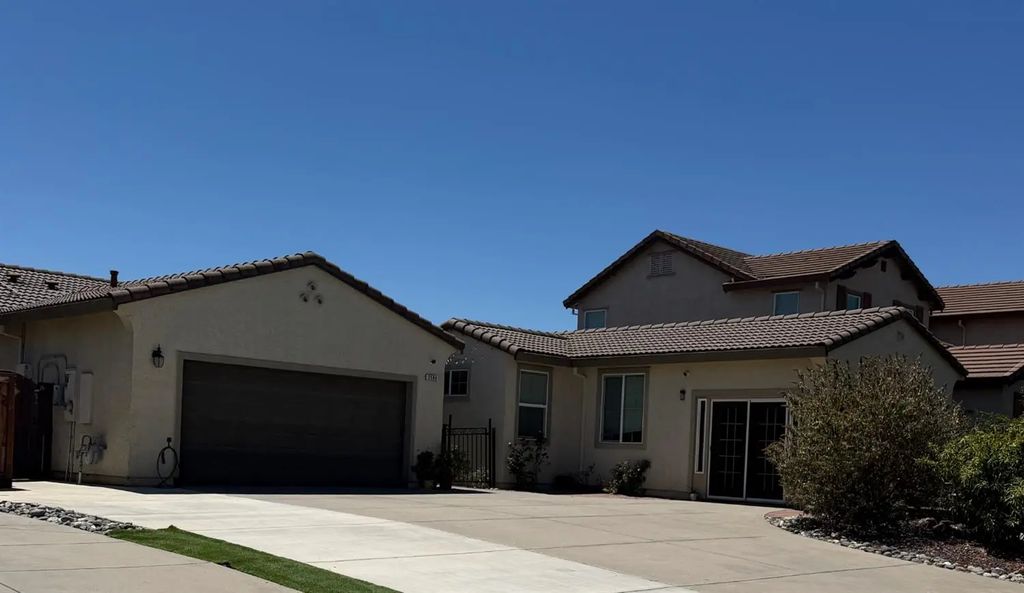 2580 Ranchland Way, Roseville