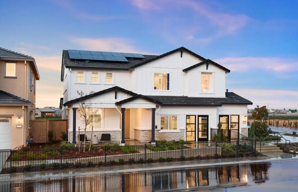 1032 Shadowgate Drive, Roseville