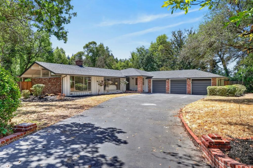 2241 Shelfield Drive, Carmichael