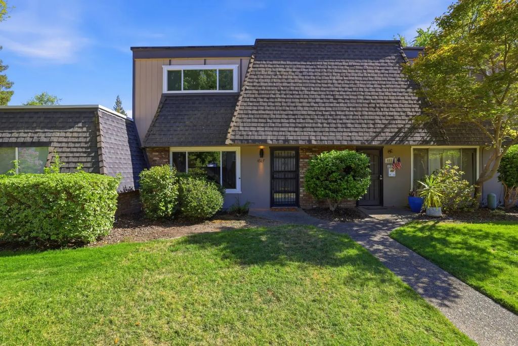 4927 Vir Mar Street, Fair Oaks