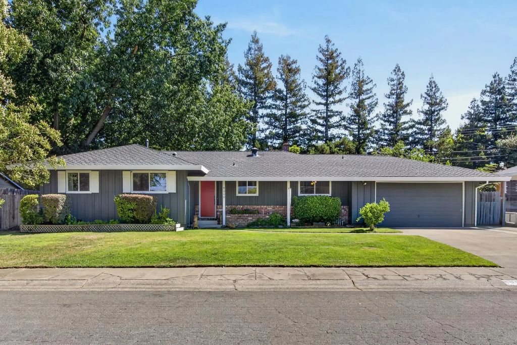 5000 Patric Way, Carmichael
