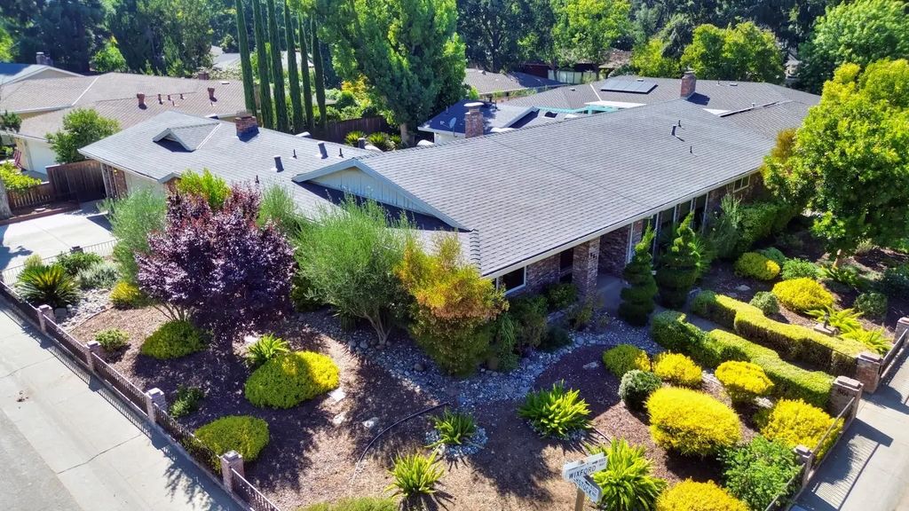 861 Wixford Way, Sacramento
