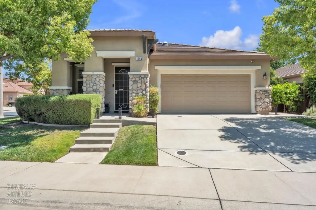 1199 Torrington Lane, Lincoln