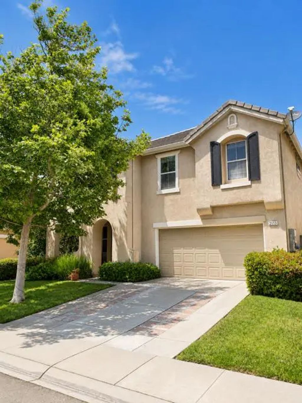 2113 Yarnell Way, Elk Grove