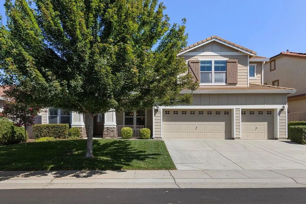 7801 Cordially Way, Elk Grove